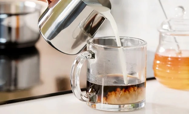 HoneyLatte step3 - Starbucks Caramelized Honey Latte Recipe