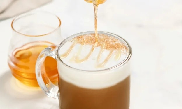 HoneyLatte step6 - Starbucks Caramelized Honey Latte Recipe